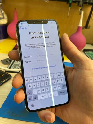 Ремонт iPhone (айфон) X (десять/икс) Зеленая полоса на экране Ремонт iPhone (айфон) X (десять/икс)
