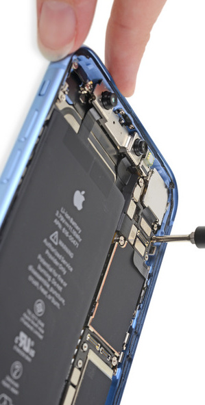 ковыряют замена экрана iphone XR бровары
