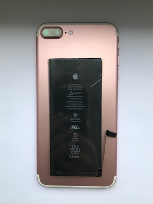 замена батареи iPhone 7 Plus замена батареи iPhone 7 Plus